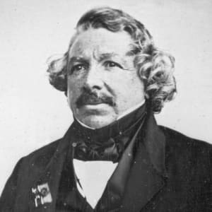 Louis-Jacques-Mandé Daguerre Biography